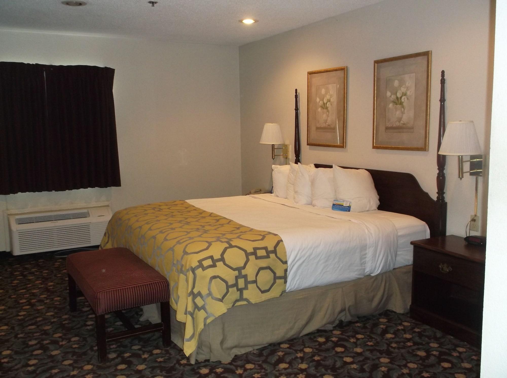 Baymont By Wyndham Metropolis Hotel Bagian luar foto