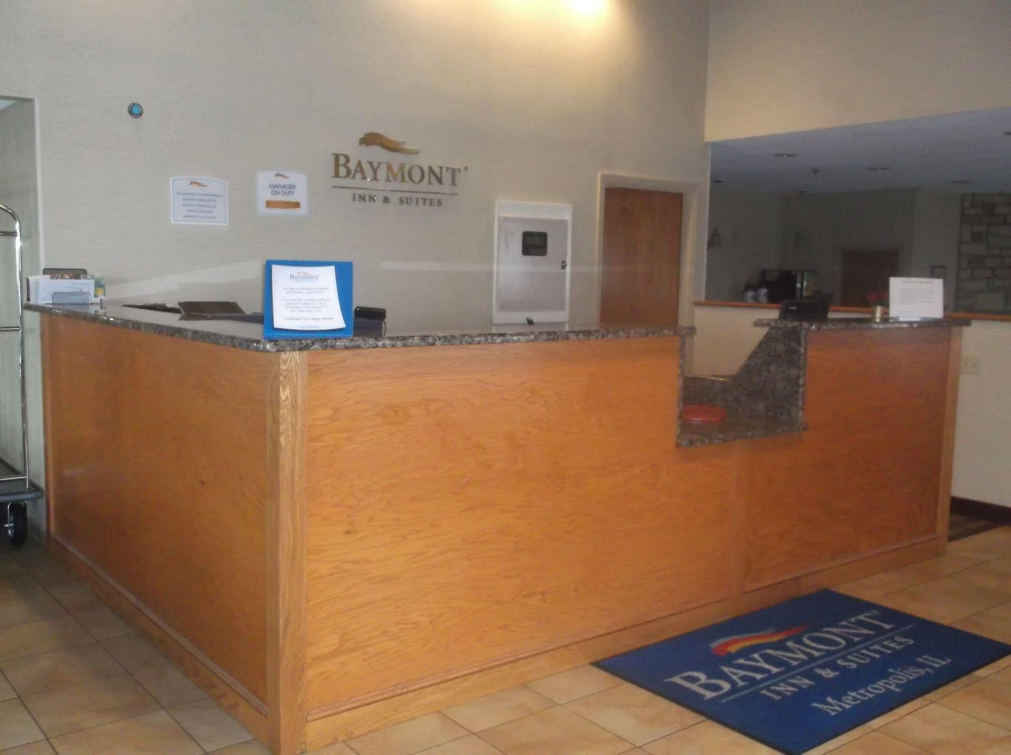 Baymont By Wyndham Metropolis Hotel Bagian luar foto